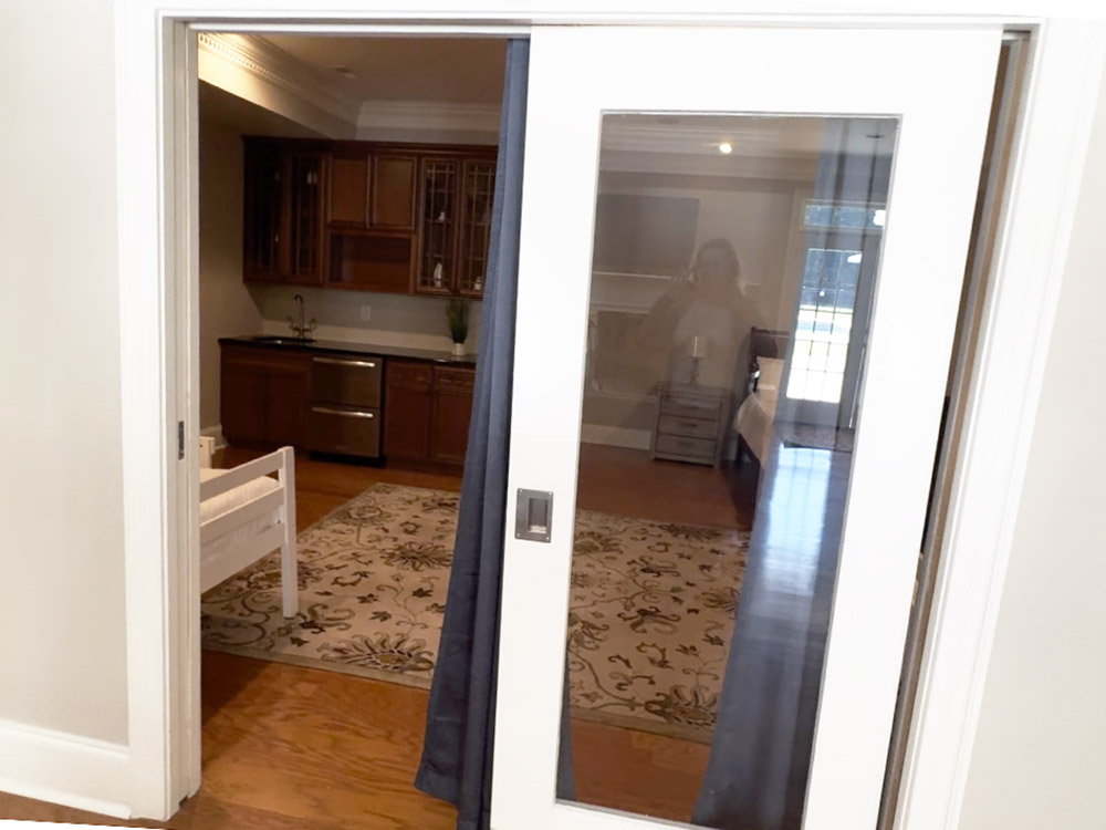 BR 7 pocket doors curtains into room 1000 x 750