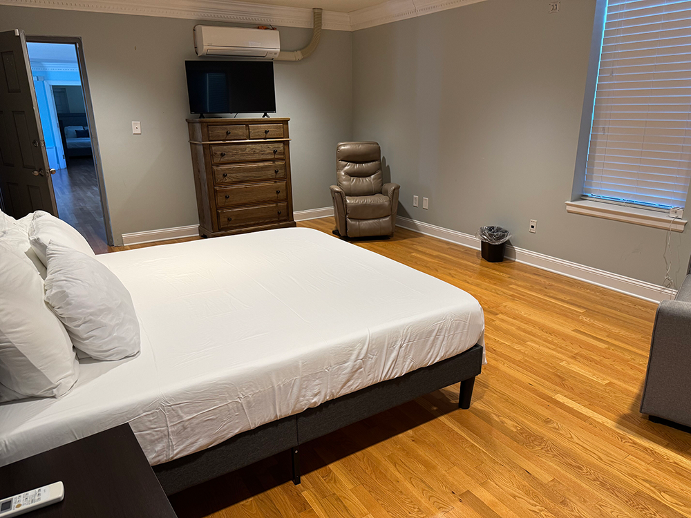 BR 8 queen 1000 x 750 0360