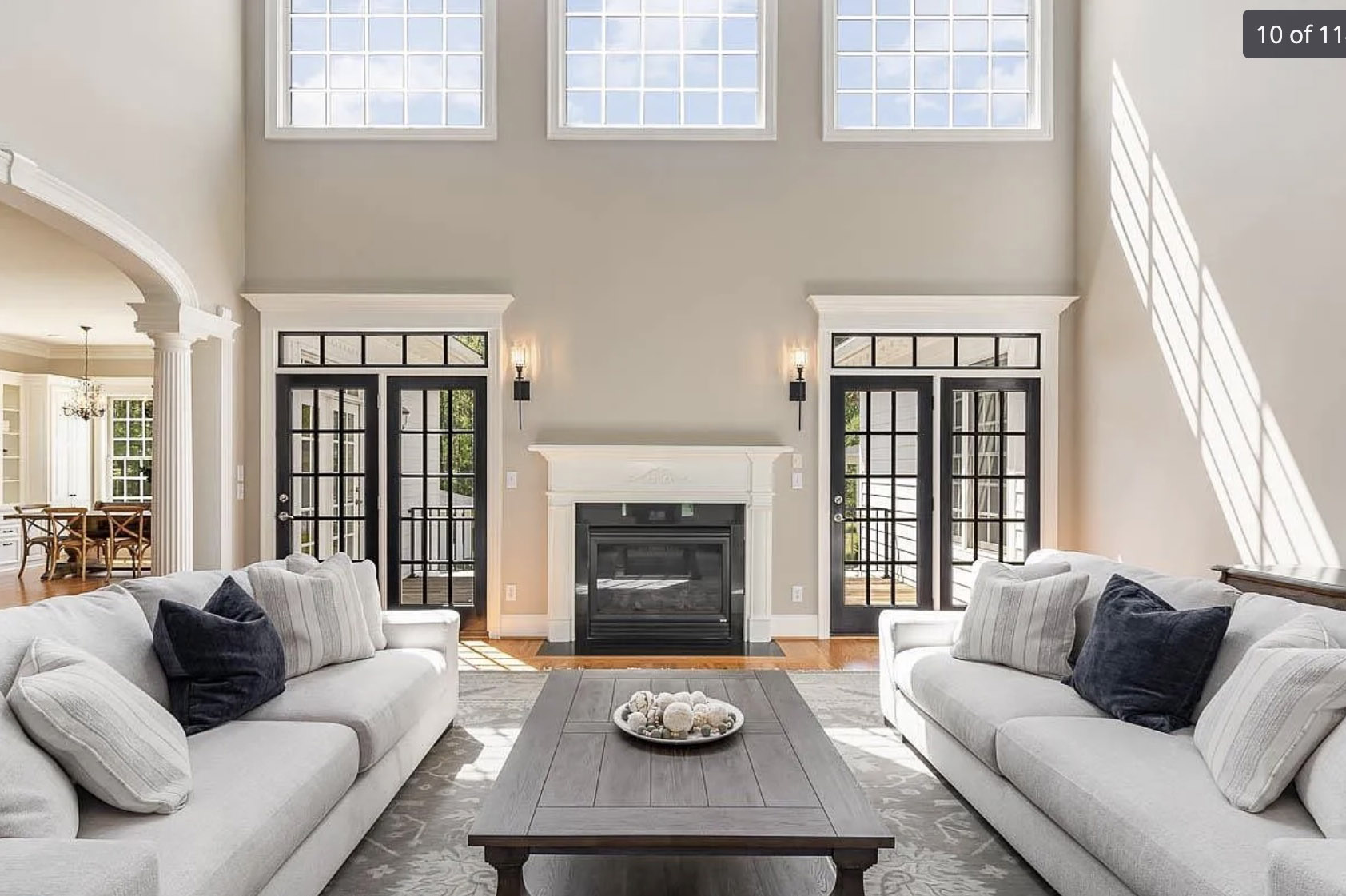 LR to fireplace 1000 x 750