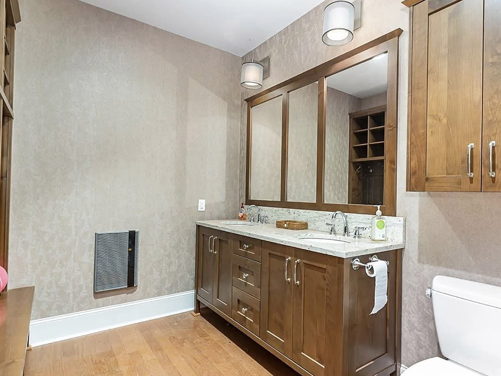 sports bathroom vanity 1000 x 750